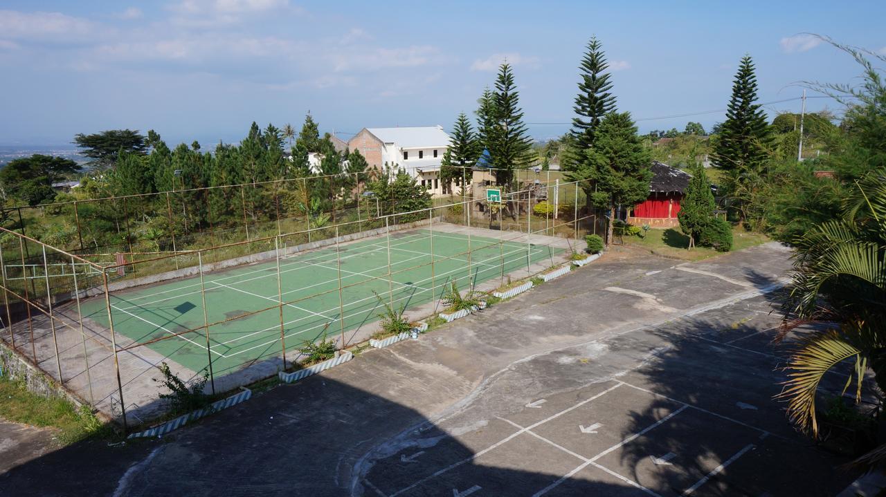 Hotel Surya Indah Batu Malang Luaran gambar