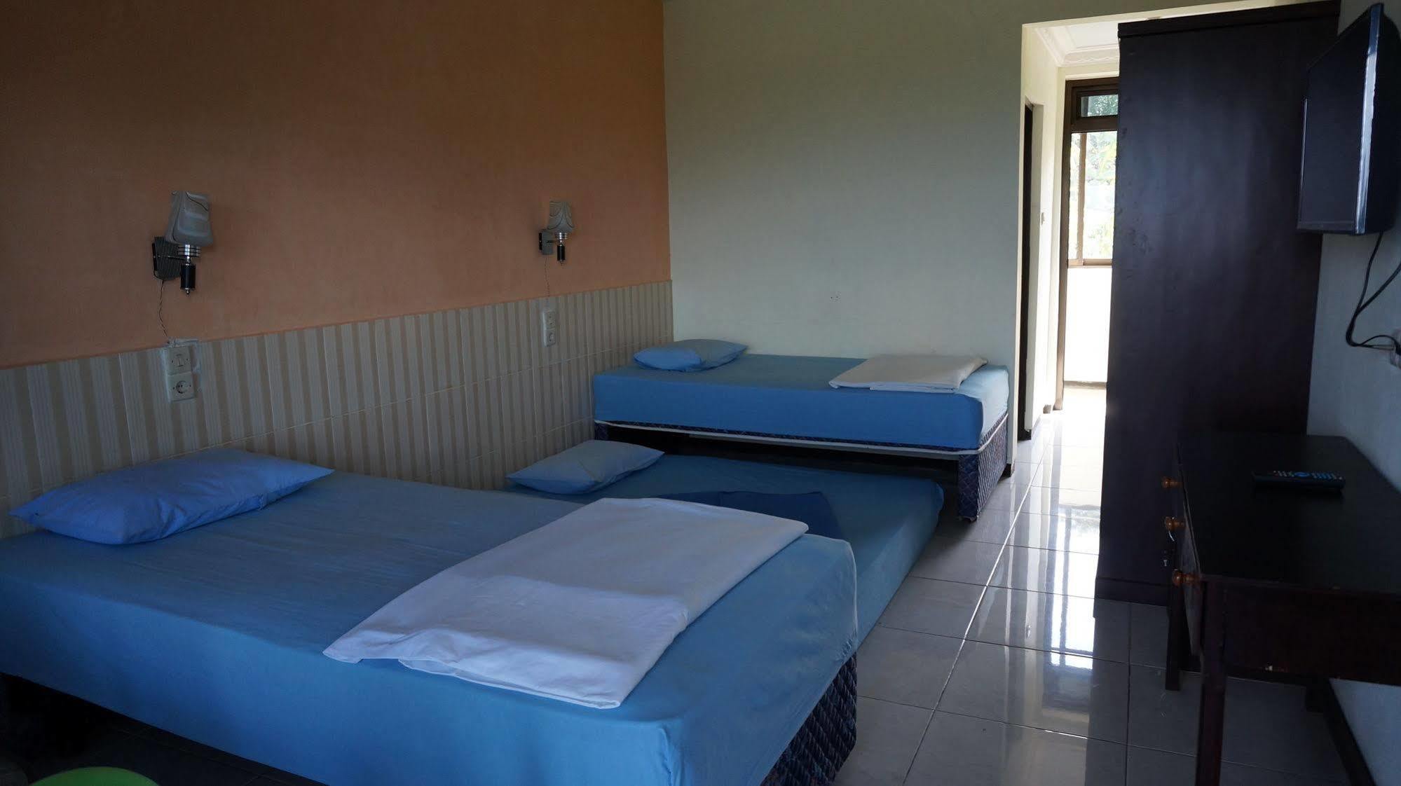 Hotel Surya Indah Batu Malang Luaran gambar